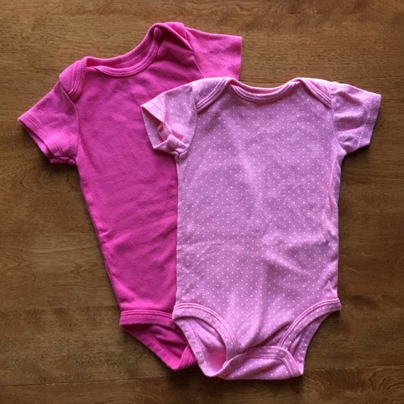 Carter's Other - Carter's pink onesies 9m